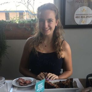 Meet your Posher, Bethany